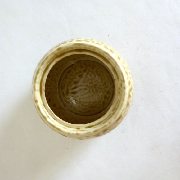 VINTAGE JAPAN JAPANESE CERAMIC LIDDED PEAR FRUIT SHAPED CONTAINER - Picture 7 of 10